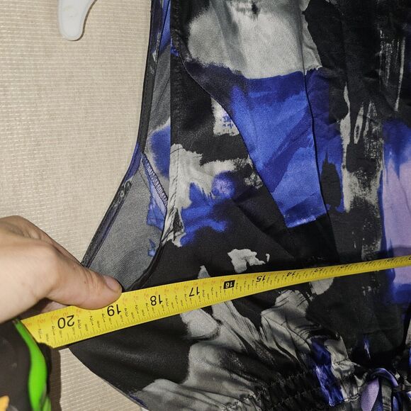 Simply Vera Wang Mini Dress Sz M-Purple/Black Abstract Sleeveless Stretch Tie Bk - Picture 11 of 11